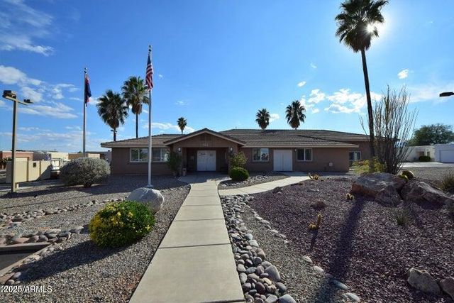 672 S Meadowood Lane, Sierra Vista, AZ 85635