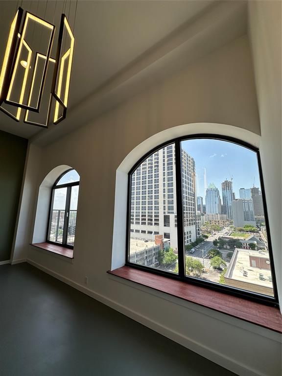 507 Sabine ST 902, Austin, TX 78701