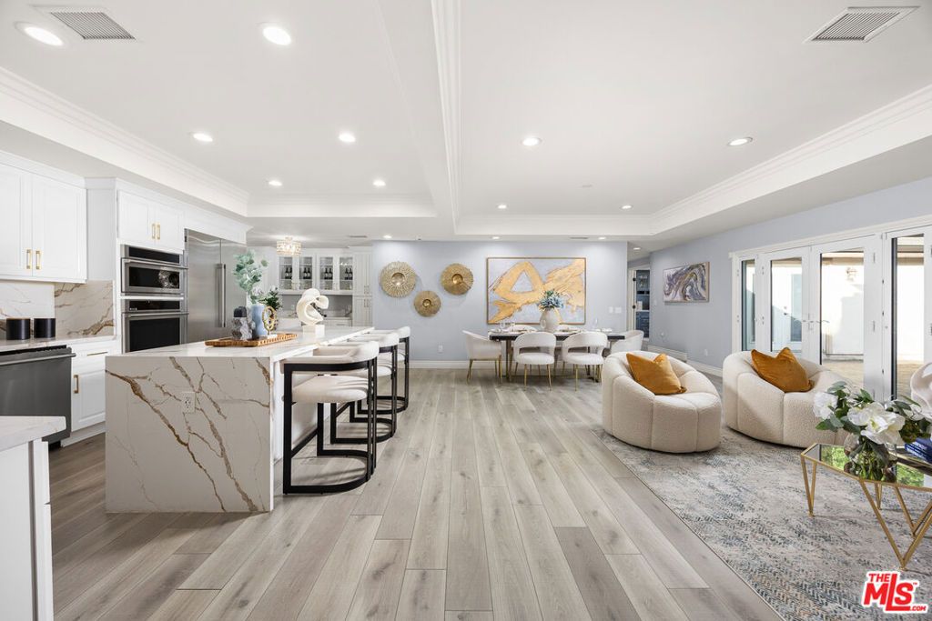 Image 5 of property listing at 20816 Fuerte Drive, Walnut, CA 91789