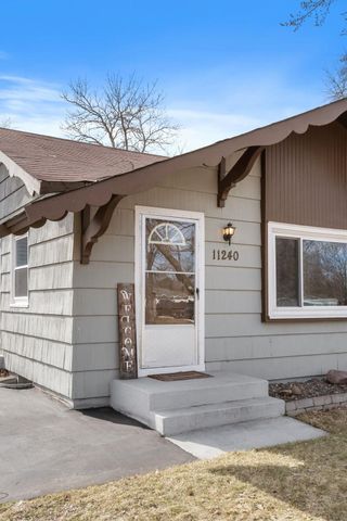 11240 Crocus Street NW, Coon Rapids, MN 55433