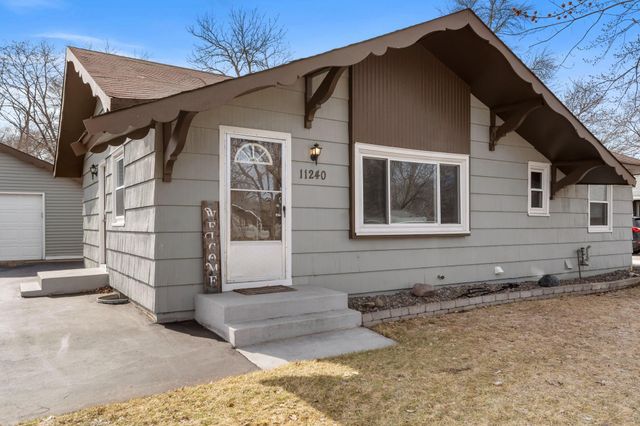 11240 Crocus Street NW, Coon Rapids, MN 55433