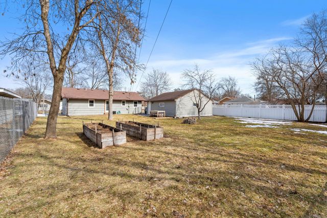 11240 Crocus Street NW, Coon Rapids, MN 55433