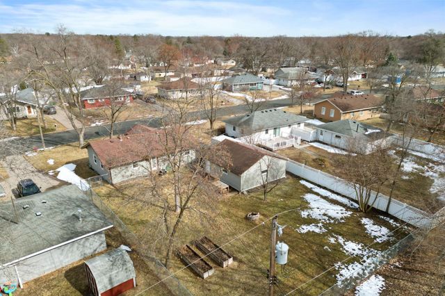 11240 Crocus Street NW, Coon Rapids, MN 55433