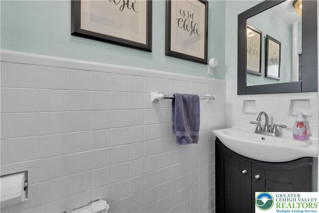 1403 Madison Avenue, Bethlehem City, PA 18018