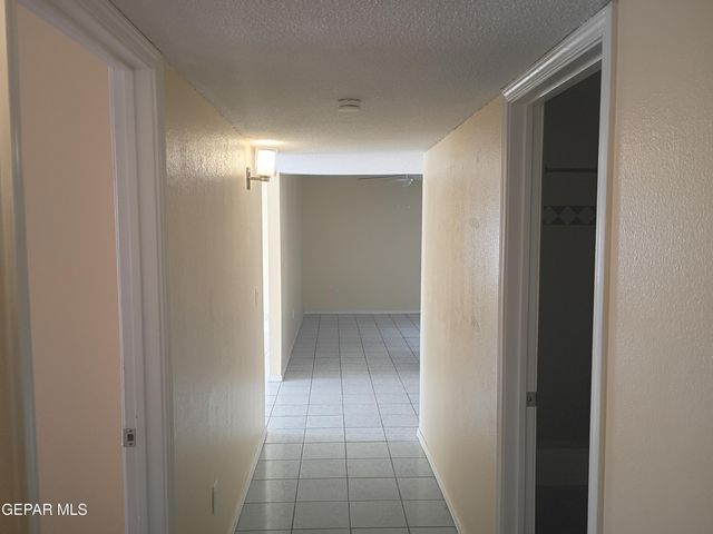 695 FRAY VARGAS Court, Socorro, TX 79927