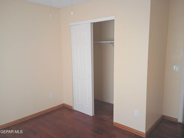 695 FRAY VARGAS Court, Socorro, TX 79927