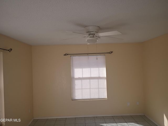 695 FRAY VARGAS Court, Socorro, TX 79927