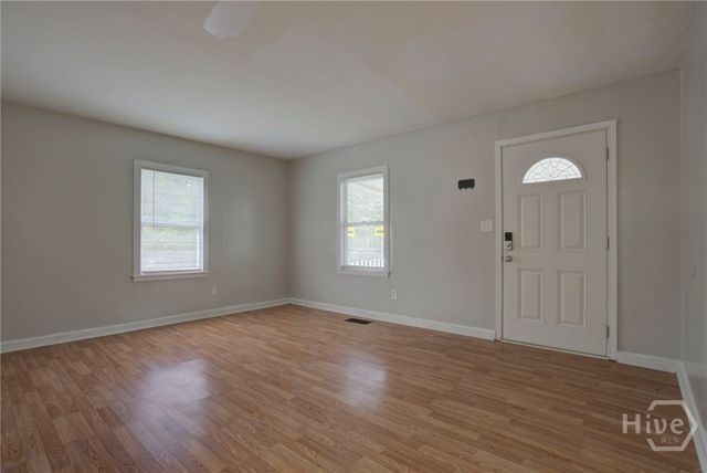 911 Henderson Ext, Athens, GA 30606