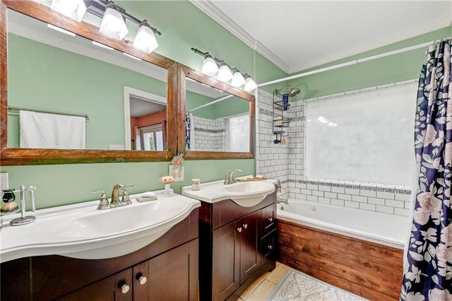 2364 Woodside Way, Atlanta, GA 30341