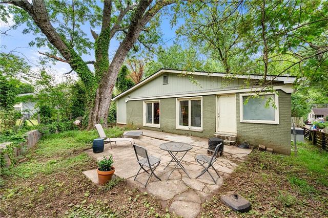 2364 Woodside Way, Atlanta, GA 30341