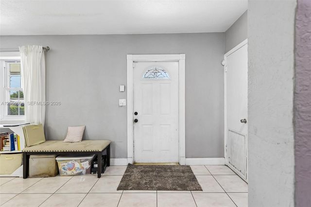 250 N 66th Ave, Hollywood, FL 33024