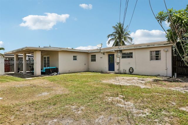 250 N 66th Ave, Hollywood, FL 33024
