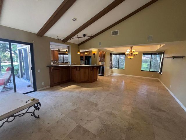 59 Tennis Club Drive, Rancho Mirage, CA 92270