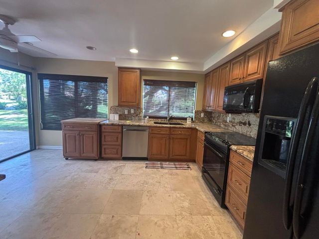 59 Tennis Club Drive, Rancho Mirage, CA 92270