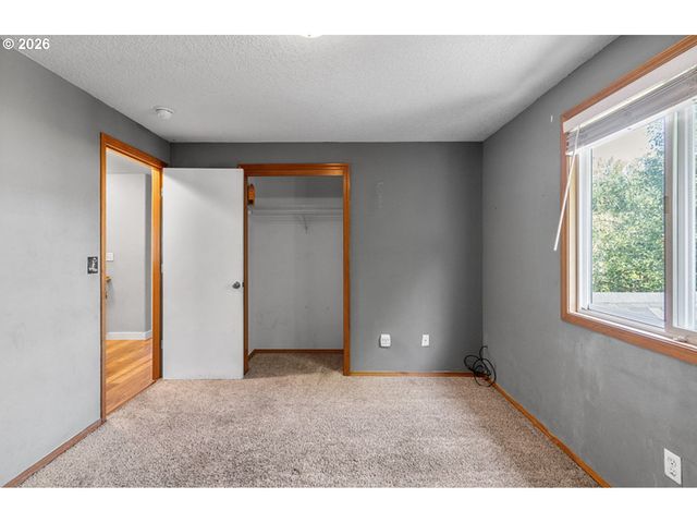 2610 Nw 3RD Way, Battle Ground, WA 98604