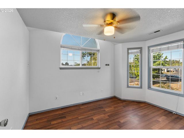 2610 Nw 3RD Way, Battle Ground, WA 98604
