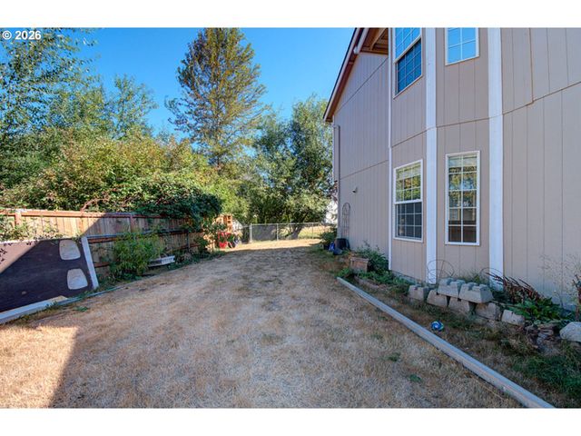 2610 Nw 3RD Way, Battle Ground, WA 98604