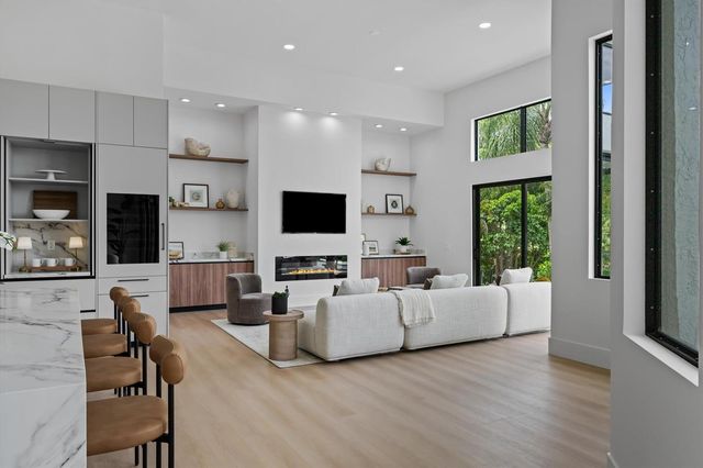 1330 Breakers West Boulevard, West Palm Beach, FL 33411