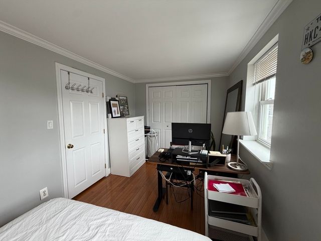 122 D St 3, Boston, MA 02127