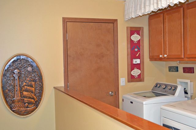 5256 E Toto Road, Knox, IN 46534