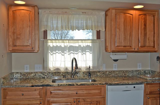 5256 E Toto Road, Knox, IN 46534