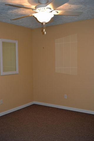 5256 E Toto Road, Knox, IN 46534