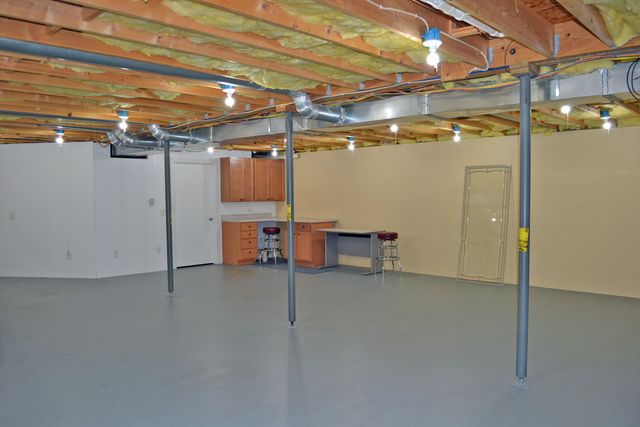 5256 E Toto Road, Knox, IN 46534