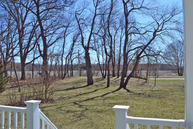 5256 E Toto Road, Knox, IN 46534