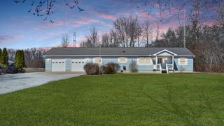 5256 E Toto Road, Knox, IN 46534