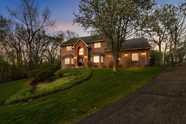 12728 Sable Drive, Burnsville, MN 55337