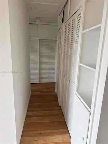 1021 Crystal Lake Dr 304, Deerfield Beach, FL 33064