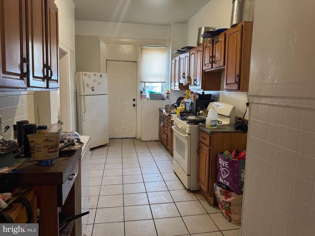2912 HILLDALE AVE, Baltimore, MD 21215