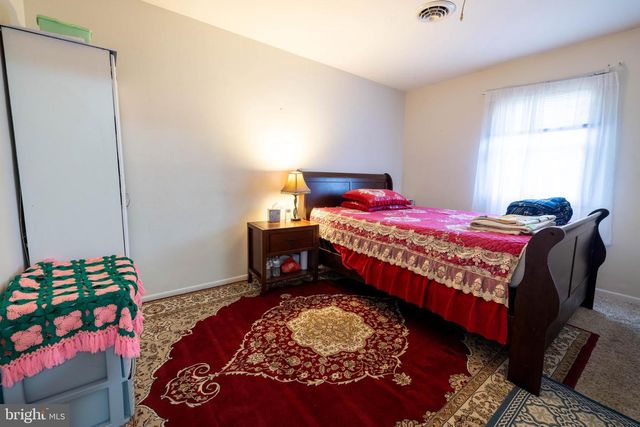 3737 CANTERBURY RD, Harrisburg, PA 17109