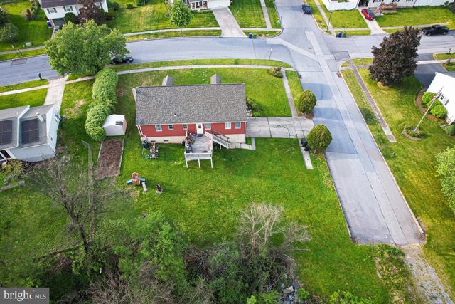 3737 CANTERBURY RD, Harrisburg, PA 17109