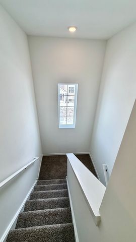 863 Briar Glen Court 863, Hampshire, IL 60140