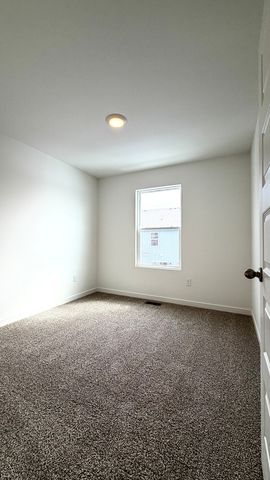 863 Briar Glen Court 863, Hampshire, IL 60140