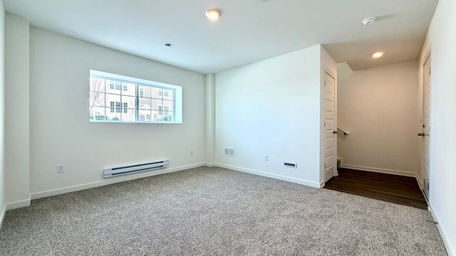 863 Briar Glen Court 863, Hampshire, IL 60140
