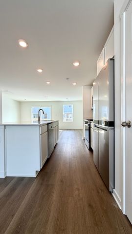 863 Briar Glen Court 863, Hampshire, IL 60140