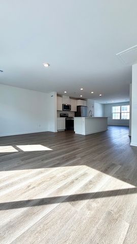 863 Briar Glen Court 863, Hampshire, IL 60140