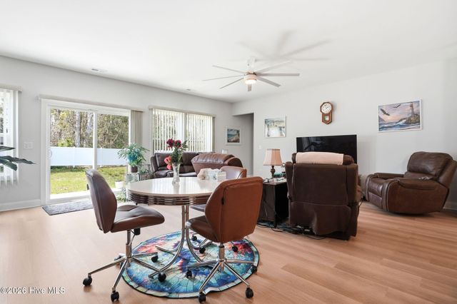 1621 Star Cross Drive SW, Shallotte, NC 28470