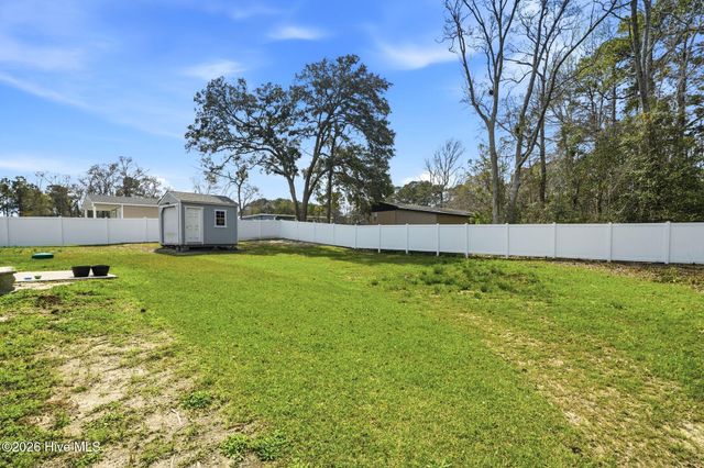 1621 Star Cross Drive SW, Shallotte, NC 28470