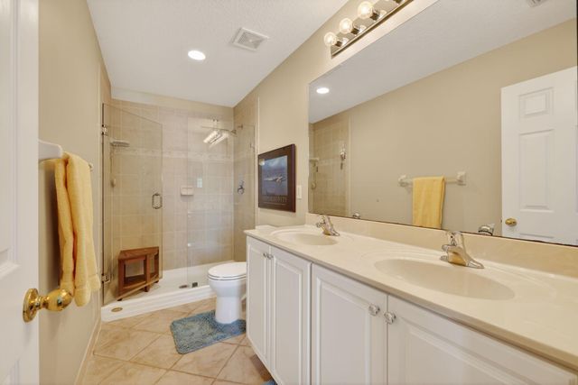 2993 SE Lexington Lakes Drive, Stuart, FL 34994