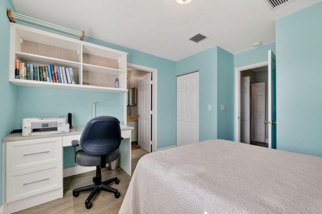 2993 SE Lexington Lakes Drive, Stuart, FL 34994