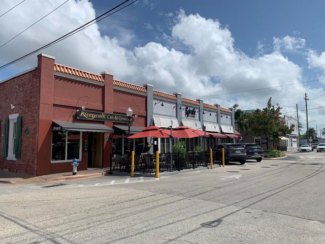 2993 SE Lexington Lakes Drive, Stuart, FL 34994