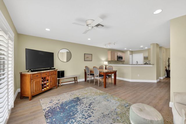 2993 SE Lexington Lakes Drive, Stuart, FL 34994