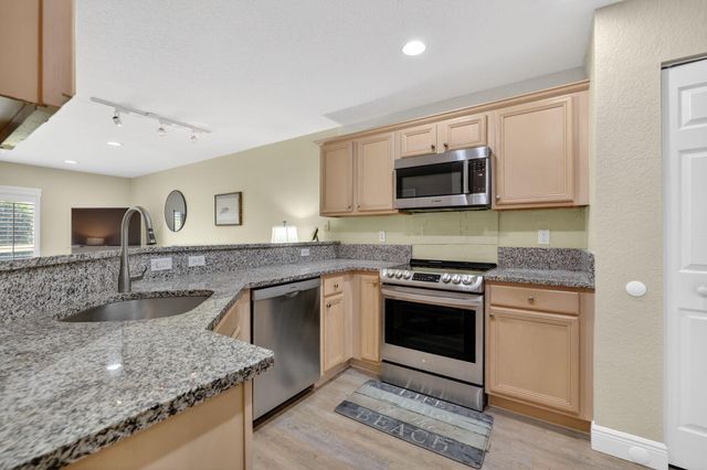 2993 SE Lexington Lakes Drive, Stuart, FL 34994