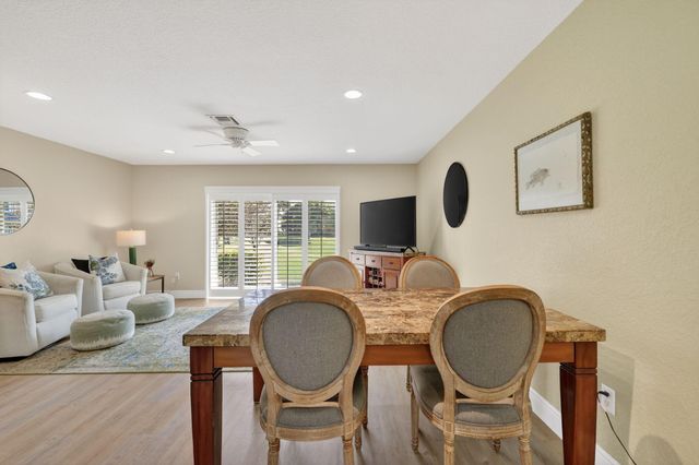 2993 SE Lexington Lakes Drive, Stuart, FL 34994