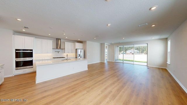 175 CRAFTON Circle, St. Johns, FL 32259