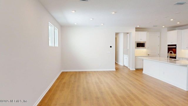 175 CRAFTON Circle, St. Johns, FL 32259