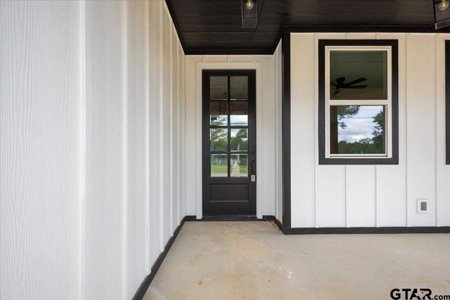 105 Brandon Street, Troup, TX 75789